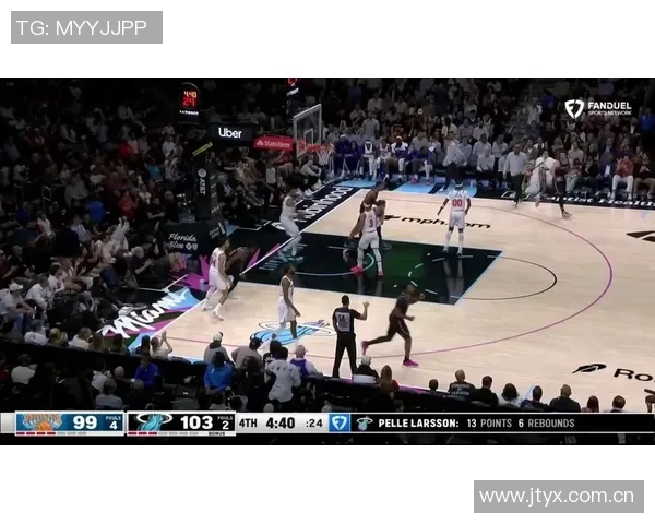 普理查德状态火热近三场场均25分6篮板5助攻命中率接近200俱乐部