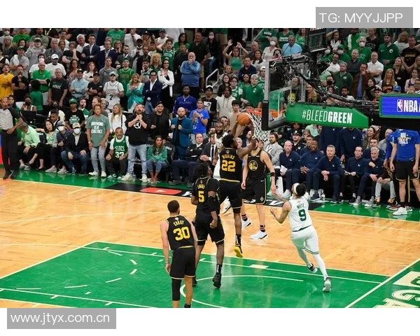 维金斯半场表现出色6中4砍下11分助攻与抢断均有贡献